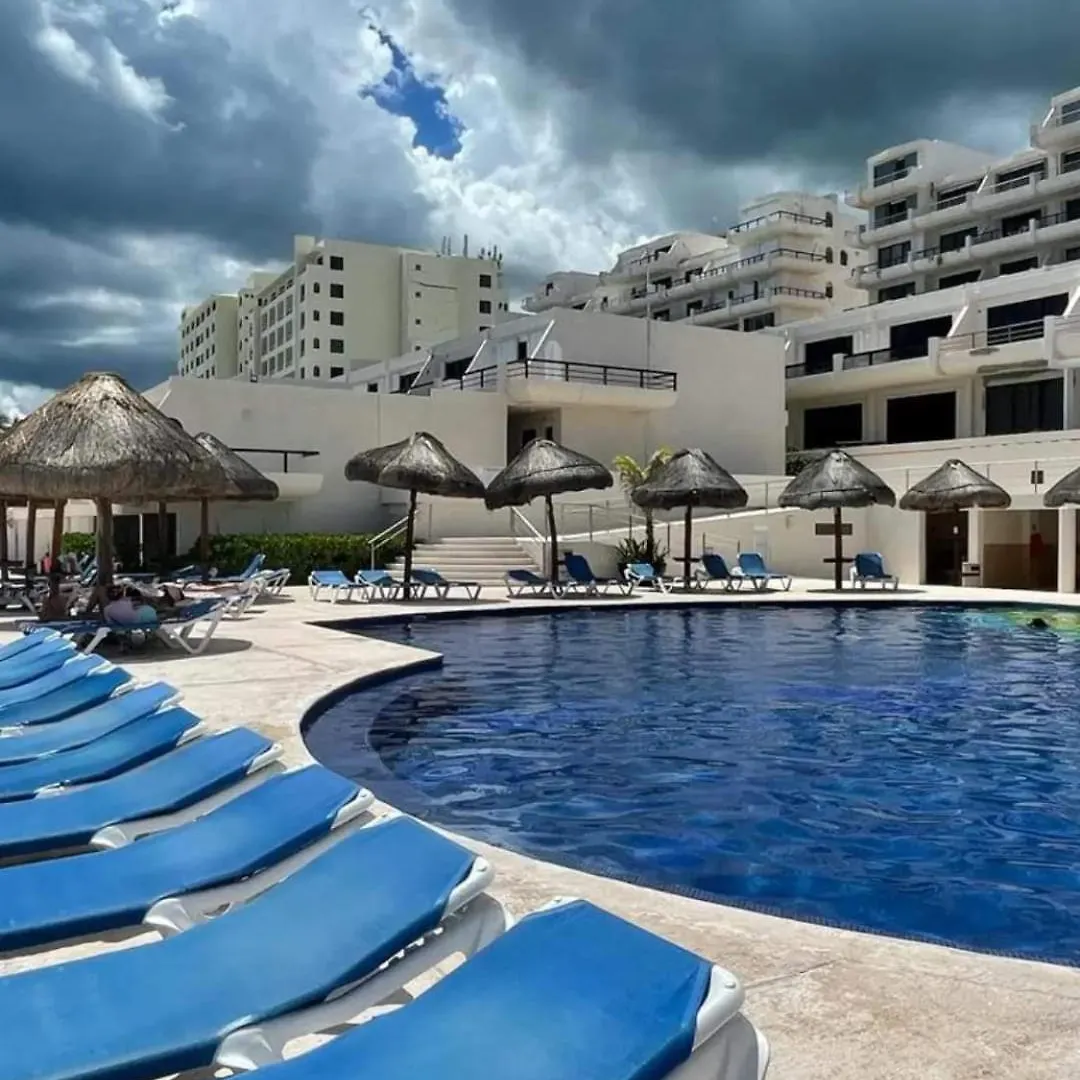 Luxury Villas Marlyn 2 Cancun 0*,  Mexico